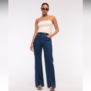 Abercrombie & Fitch The 90s Relaxed Jean High Rise